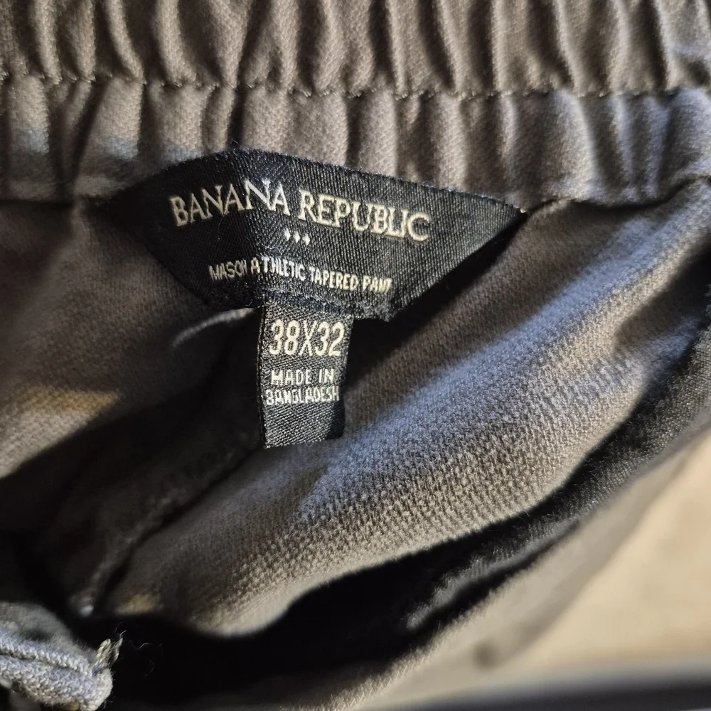 Banana Republic Gray Chinos Durable Cotton Blend